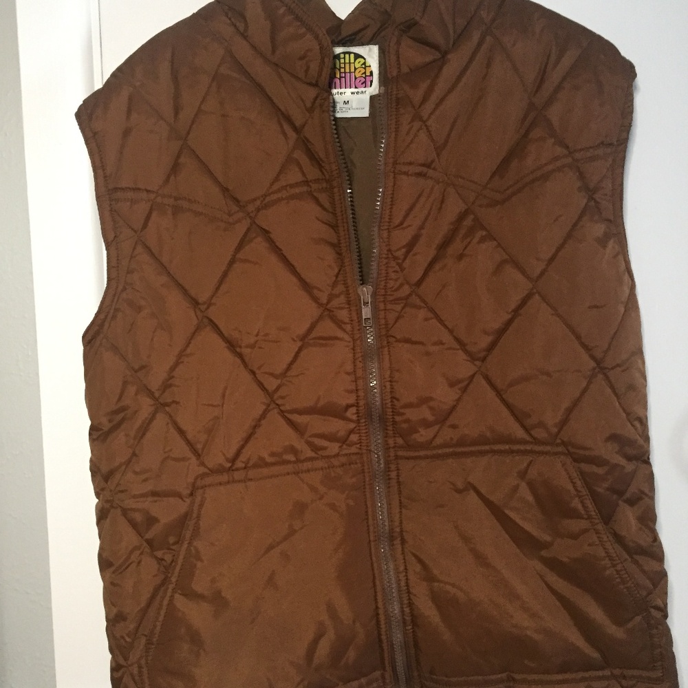 2-in-1 Miller Puffer Vest with Jacket Attached M